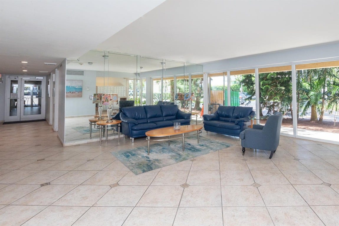 3581 S Ocean Boulevard, #2b, Palm Beach, Palm Beach, FL 33480