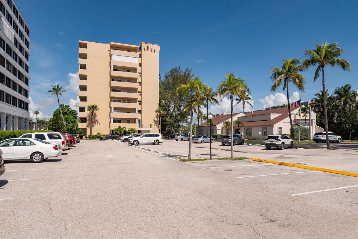 3581 S Ocean Boulevard, #2b, Palm Beach, Palm Beach, FL 33480