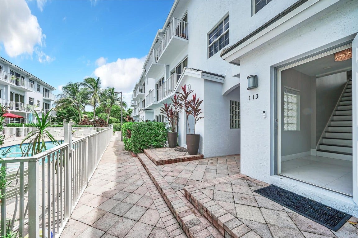 2725 NE 8 Avenue, #113, Wilton Manors, FL 33334 2725 NE 8 Avenue, #113, Wilton Manors, FL 33334