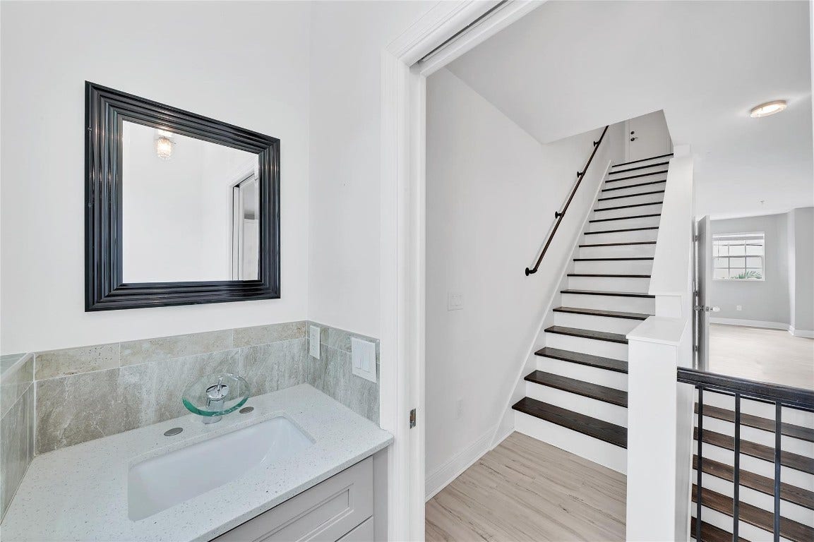 2725 NE 8 Avenue, #113, Wilton Manors, FL 33334 2725 NE 8 Avenue, #113, Wilton Manors, FL 33334