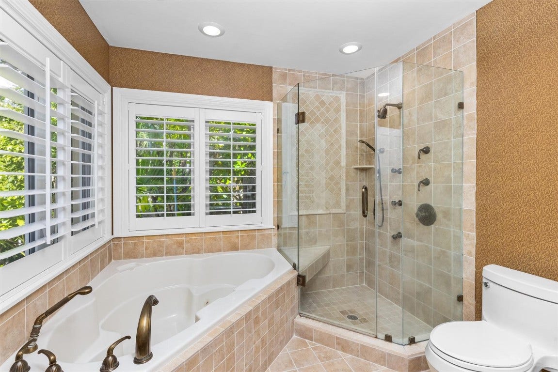 359 Poinciana Drive, Fort Lauderdale, FL 33301