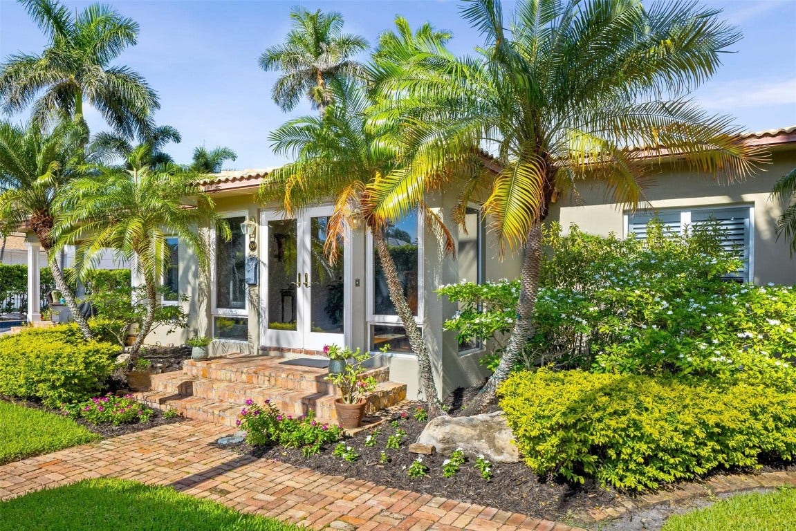 359 Poinciana Drive, Fort Lauderdale, FL 33301