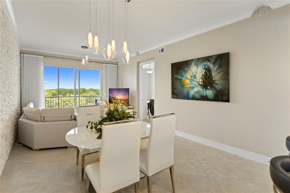 3500 Oaks Clubhouse Drive, #505, Pompano Beach, FL 33069