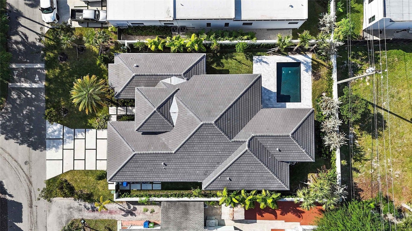 317 NE 21 Street, Wilton Manors, FL 33305