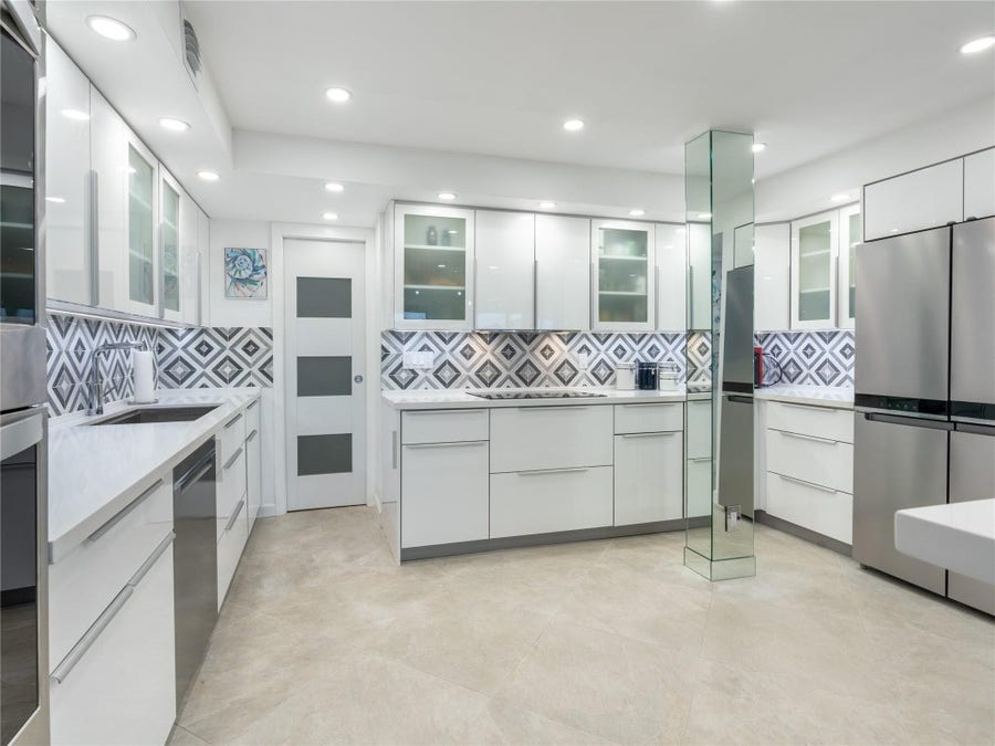 Property photo for 2850 N Palm Aire Drive, #601, Pompano Beach, FL