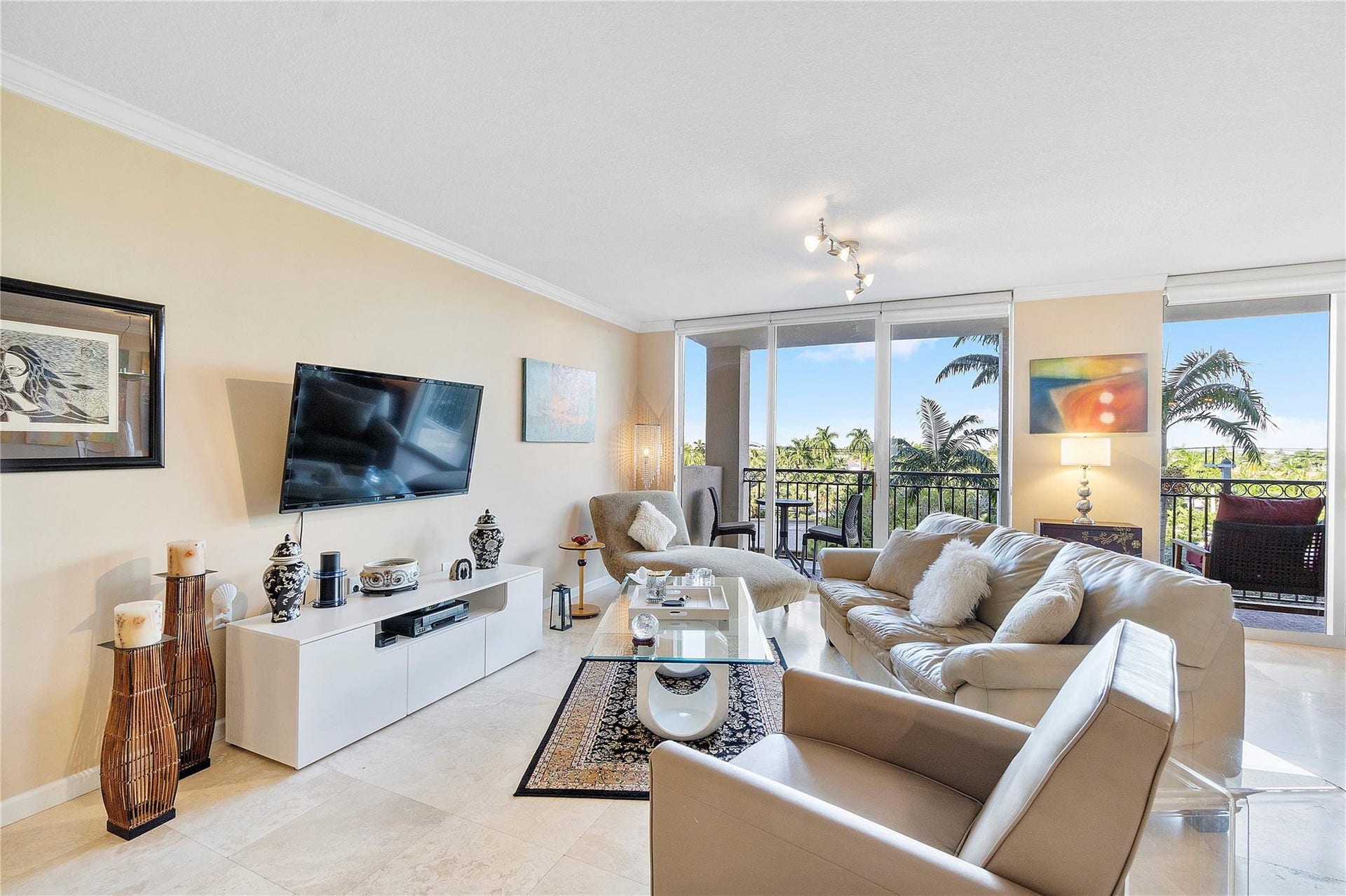 2011 N Ocean Boulevard, #403, Fort Lauderdale, Fort Lauderdale, FL 33305 2011 N Ocean Boulevard, #403, Fort Lauderdale, Fort Lauderdale, FL 33305