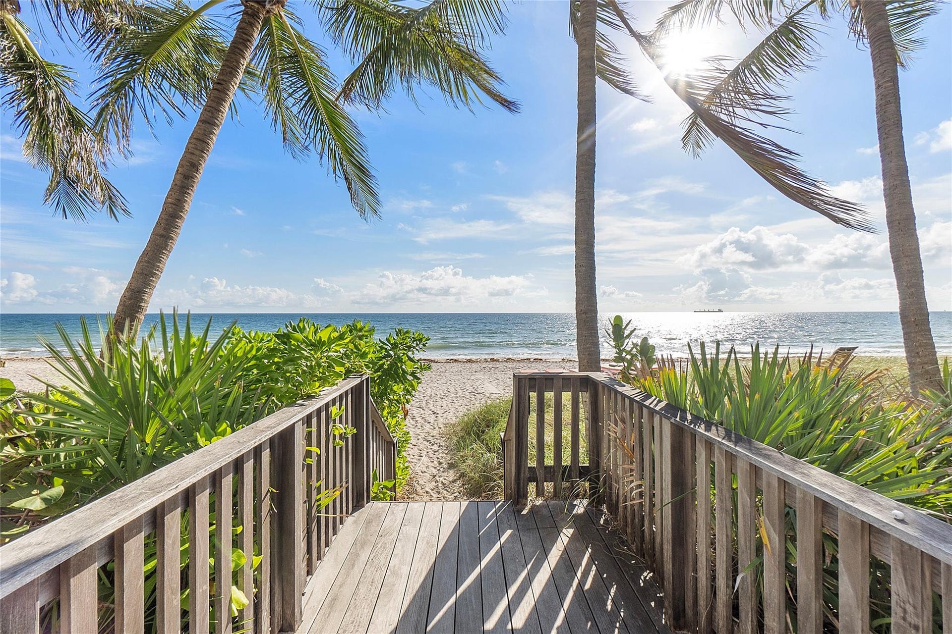 2011 N Ocean Boulevard, #403, Fort Lauderdale, Fort Lauderdale, FL 33305 2011 N Ocean Boulevard, #403, Fort Lauderdale, Fort Lauderdale, FL 33305