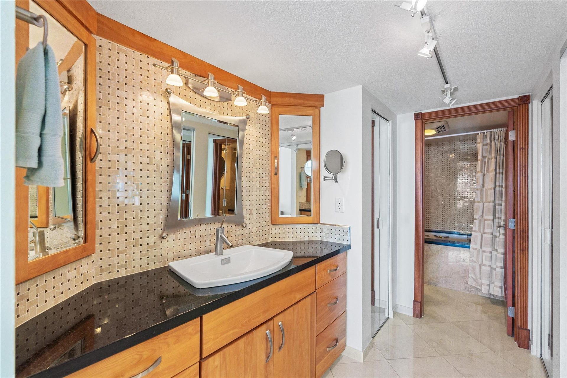 3900 SE Galt Ocean Drive, #2603, Fort Lauderdale, FL 33308 3900 SE Galt Ocean Drive, #2603, Fort Lauderdale, FL 33308