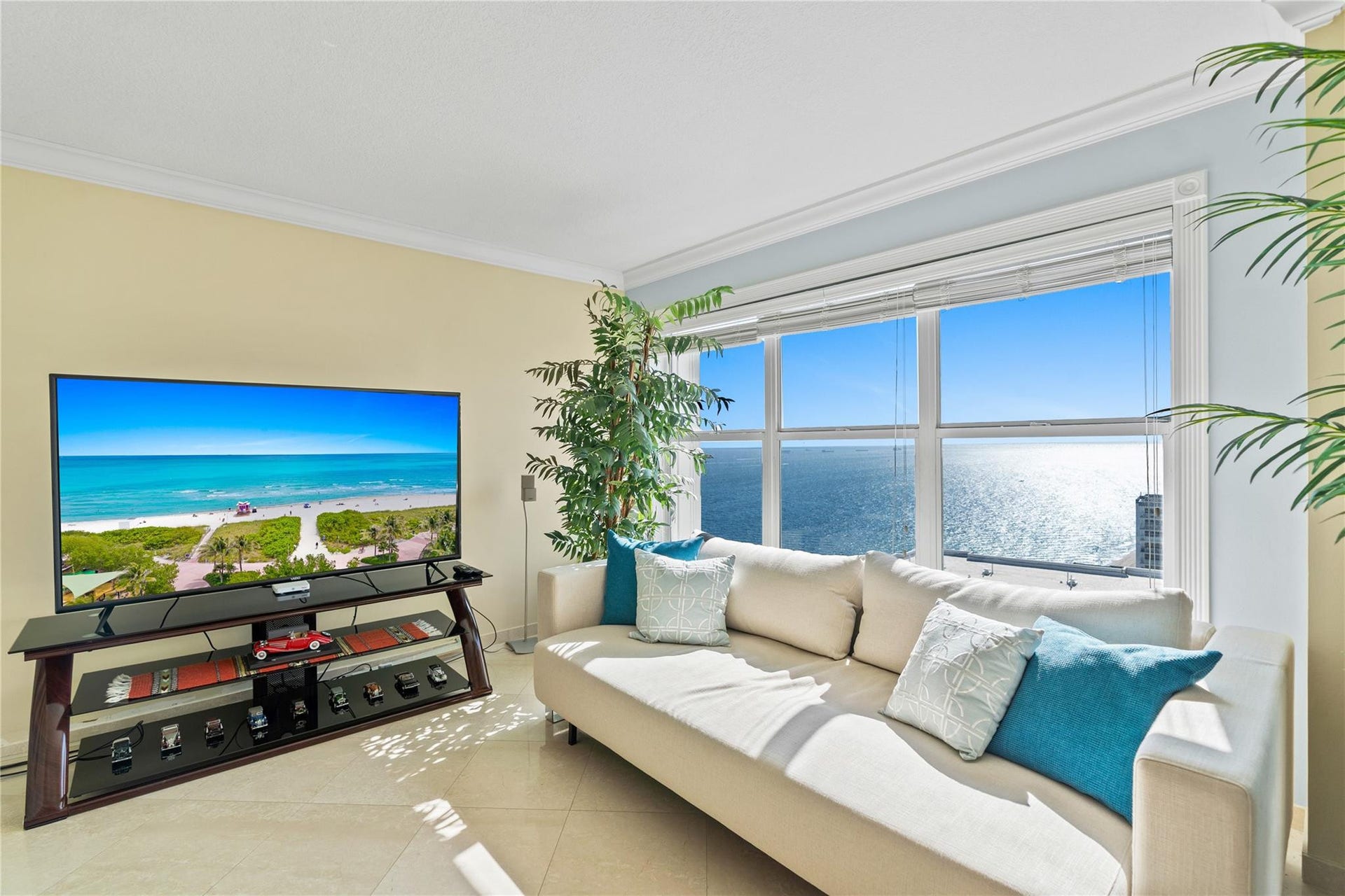 3900 SE Galt Ocean Drive, #2603, Fort Lauderdale, FL 33308 3900 SE Galt Ocean Drive, #2603, Fort Lauderdale, FL 33308