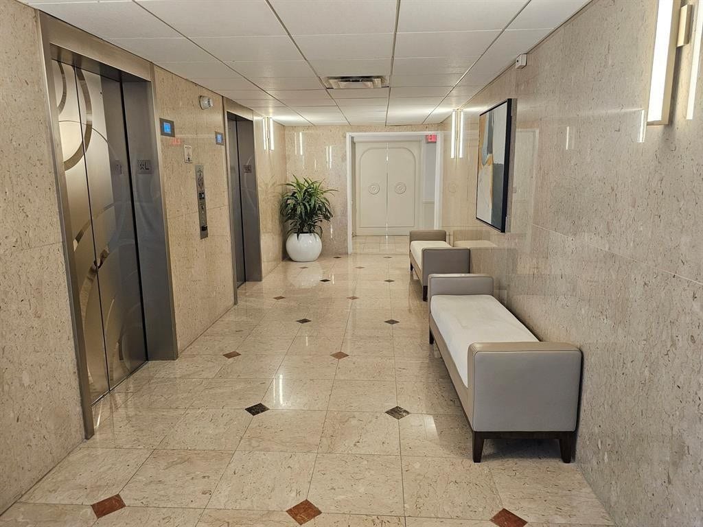4100 Galt Ocean Drive, #1106, Fort Lauderdale, FL 33308