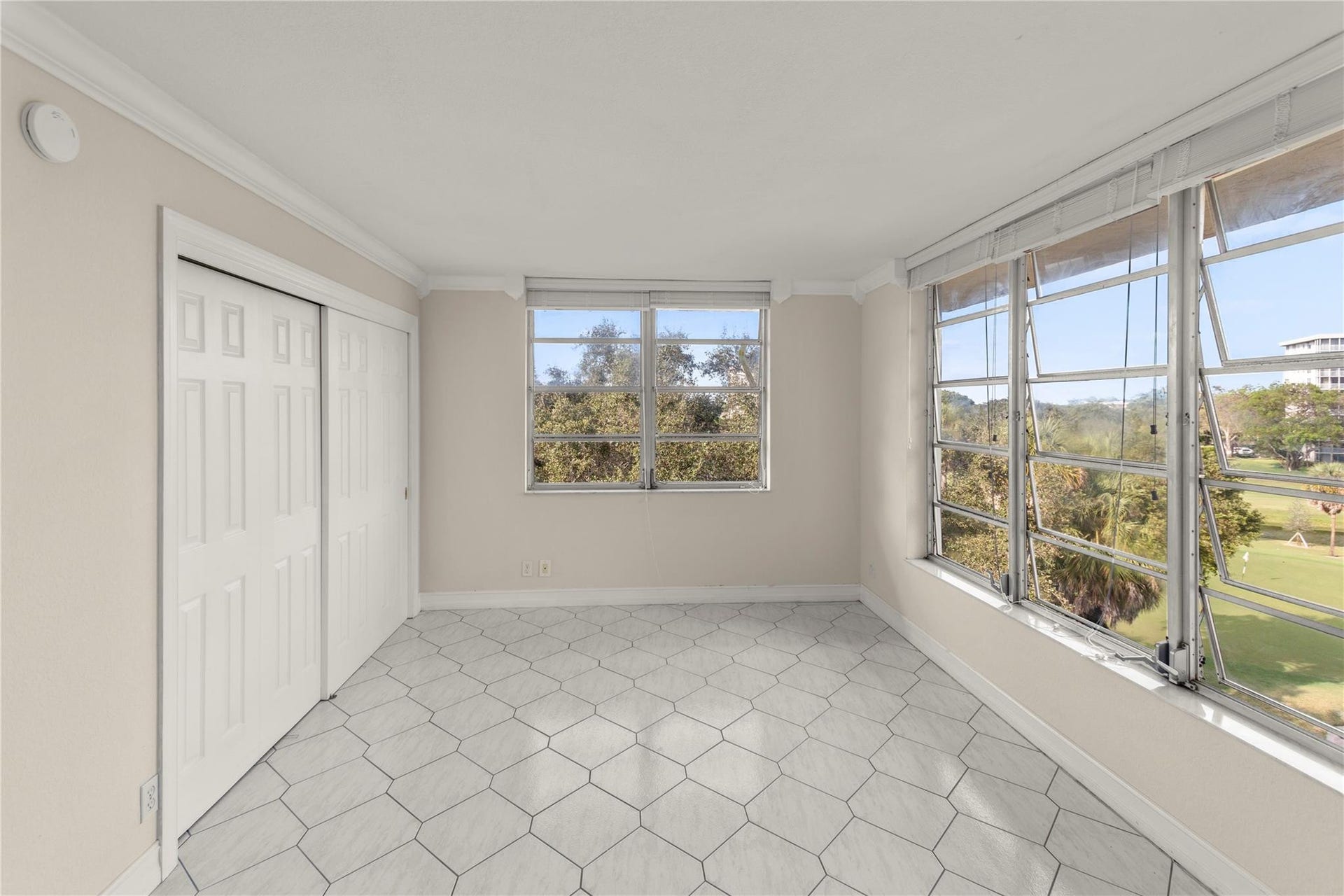 3900 Oaks Clubhouse Drive, #507, Pompano Beach, FL 33069 Photo 19