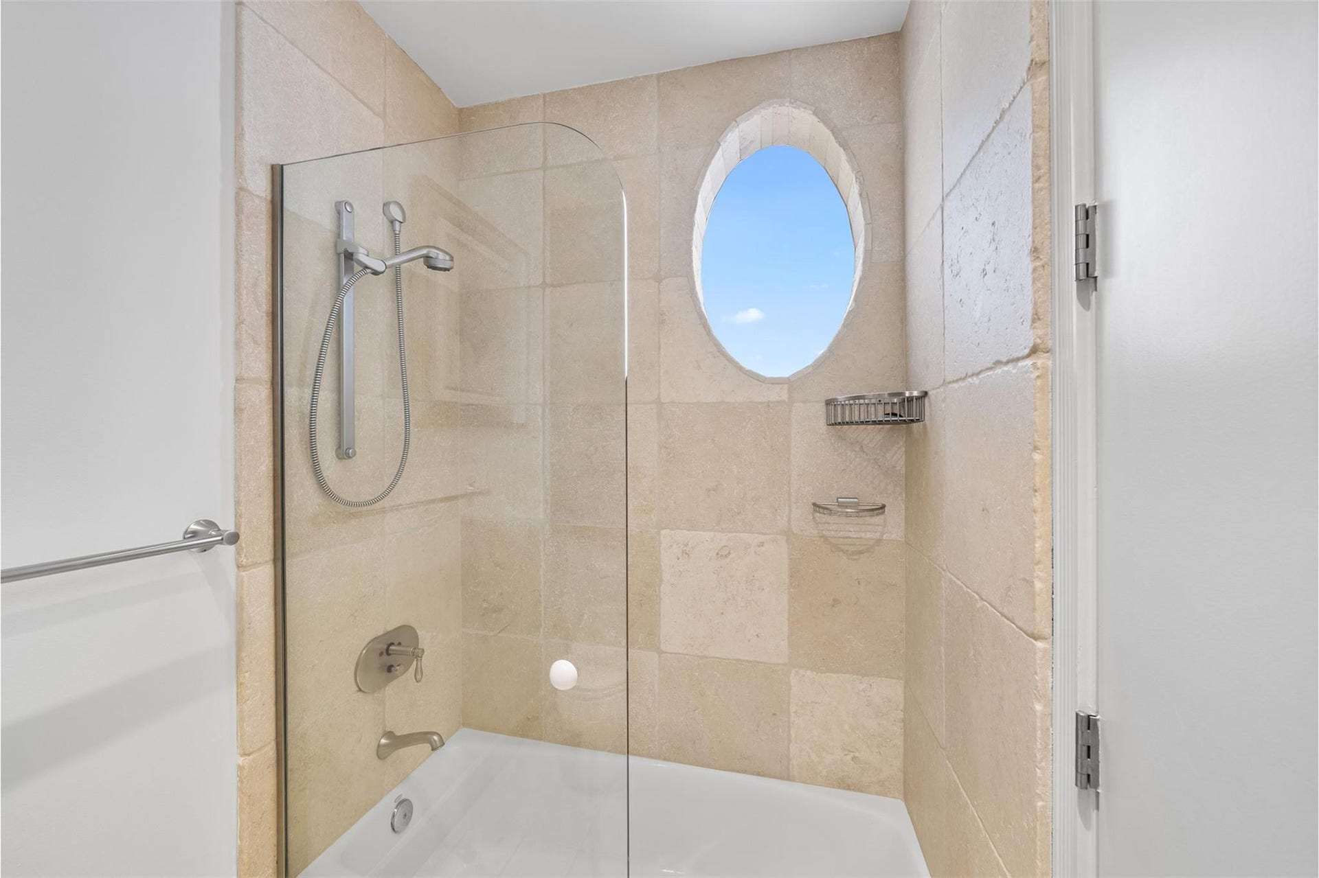 2150 N Ocean Boulevard, #IV, Fort Lauderdale, FL 33305