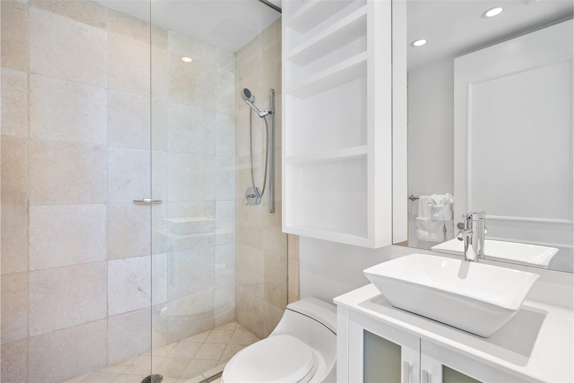 2150 N Ocean Boulevard, #IV, Fort Lauderdale, FL 33305