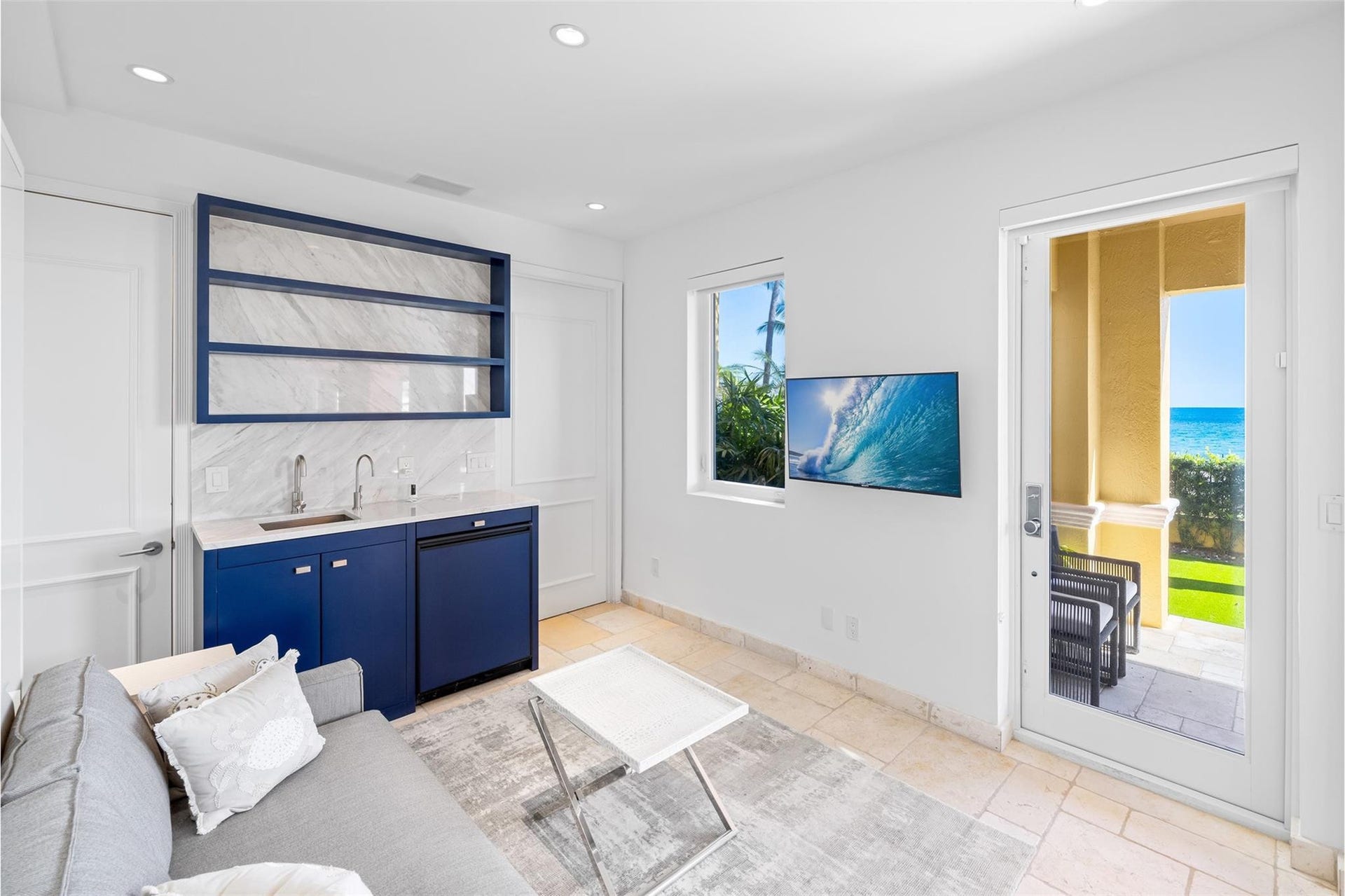 2150 N Ocean Boulevard, #IV, Fort Lauderdale, FL 33305