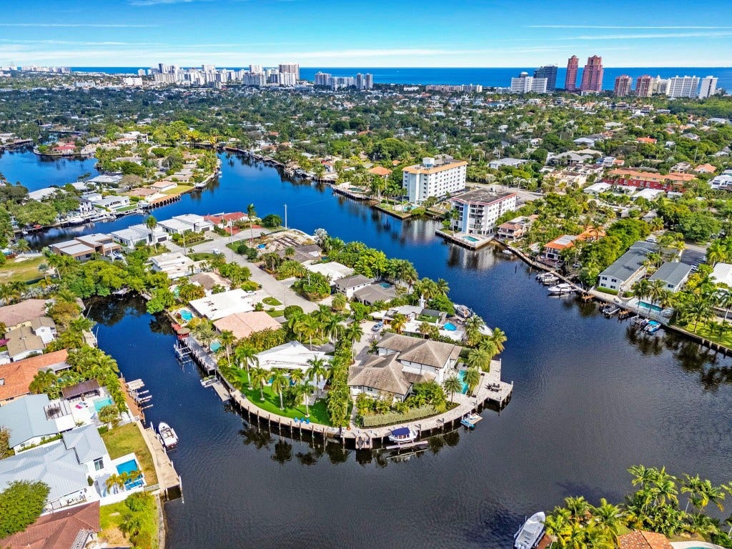1725 NE 23rd Avenue, Fort Lauderdale, Fort Lauderdale, FL 33305