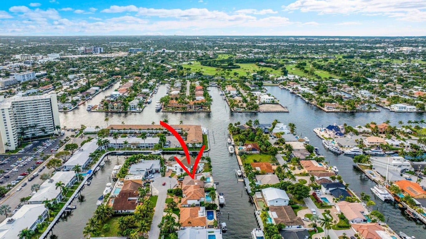 3305 NE 37th Street, Fort Lauderdale, FL 33308 3305 NE 37th Street, Fort Lauderdale, FL 33308