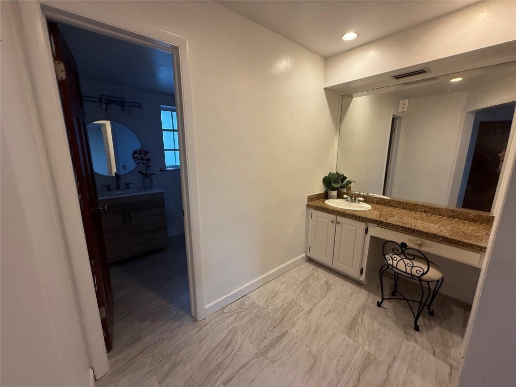 619 Kensington Place, Wilton Manors, Wilton Manors, FL 33305 619 Kensington Place, Wilton Manors, Wilton Manors, FL 33305