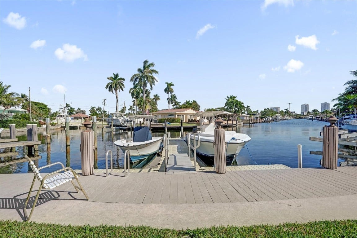 2201 SE 9th Street, #106, Pompano Beach, FL 33062 2201 SE 9th Street, #106, Pompano Beach, FL 33062