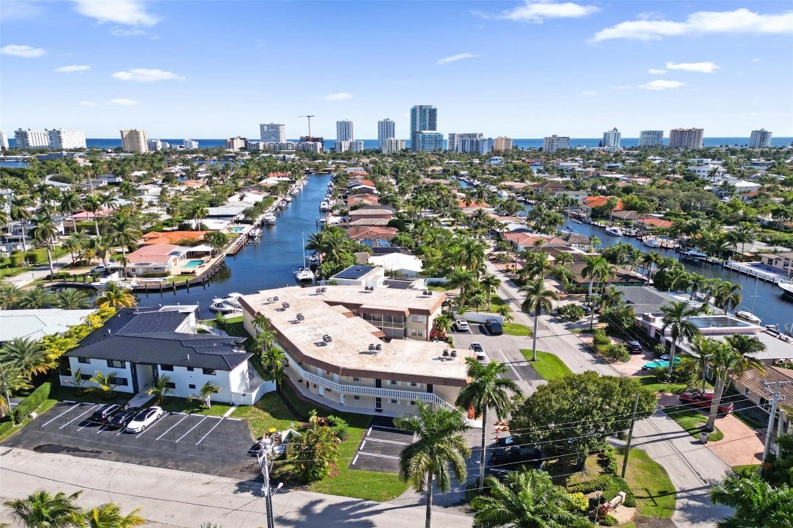 2201 SE 9th Street, #106, Pompano Beach, FL 33062 2201 SE 9th Street, #106, Pompano Beach, FL 33062