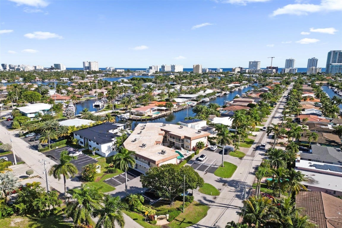 2201 SE 9th Street, #106, Pompano Beach, FL 33062 2201 SE 9th Street, #106, Pompano Beach, FL 33062