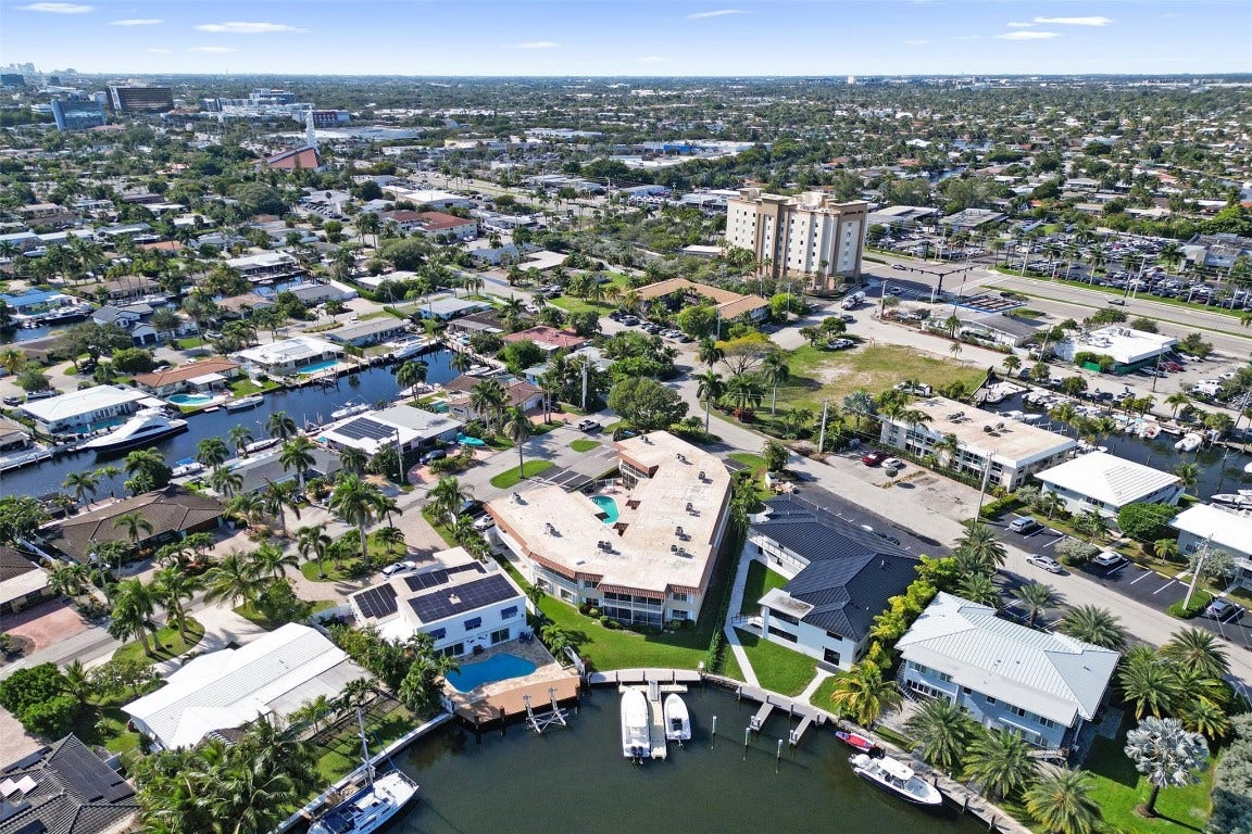 2201 SE 9th Street, #106, Pompano Beach, FL 33062 2201 SE 9th Street, #106, Pompano Beach, FL 33062