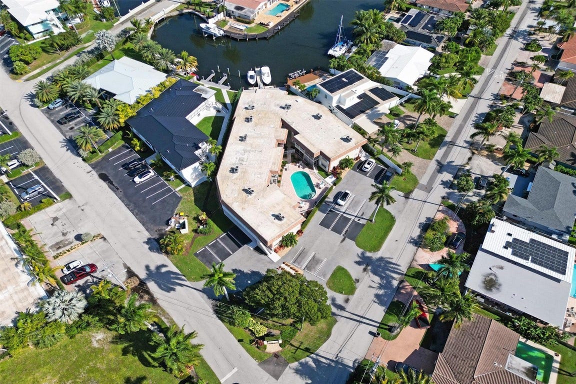 2201 SE 9th Street, #106, Pompano Beach, FL 33062 2201 SE 9th Street, #106, Pompano Beach, FL 33062