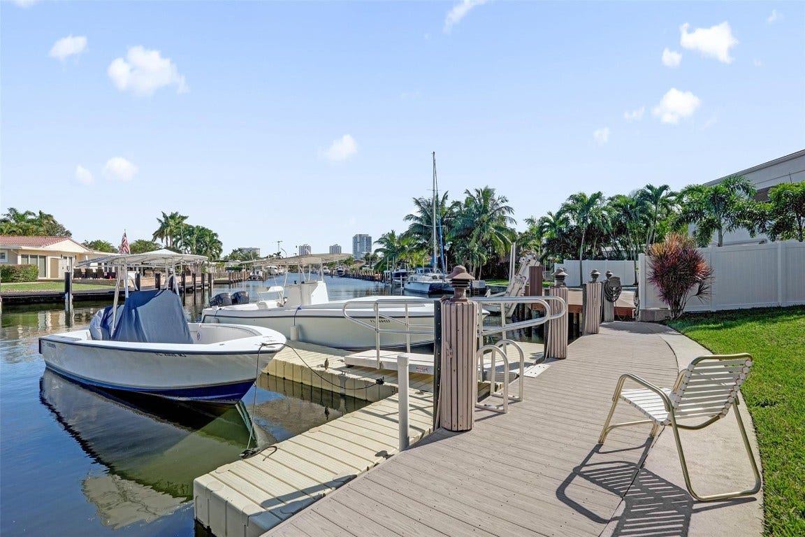 2201 SE 9th Street, #106, Pompano Beach, FL 33062 2201 SE 9th Street, #106, Pompano Beach, FL 33062