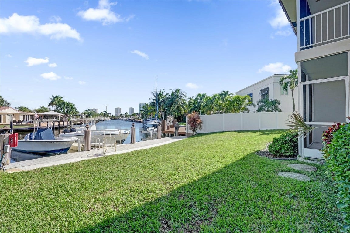 2201 SE 9th Street, #106, Pompano Beach, FL 33062 2201 SE 9th Street, #106, Pompano Beach, FL 33062