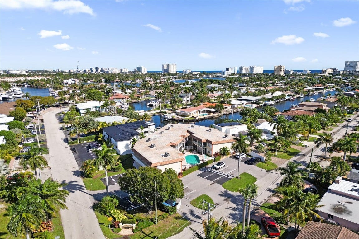 2201 SE 9th Street, #106, Pompano Beach, FL 33062 2201 SE 9th Street, #106, Pompano Beach, FL 33062