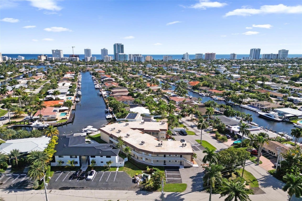 2201 SE 9th Street, #106, Pompano Beach, FL 33062 2201 SE 9th Street, #106, Pompano Beach, FL 33062