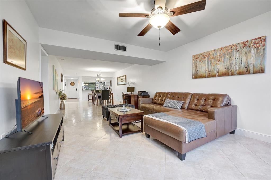 1502 Whitehall Drive, #106, Davie, FL 33324 Photo 4