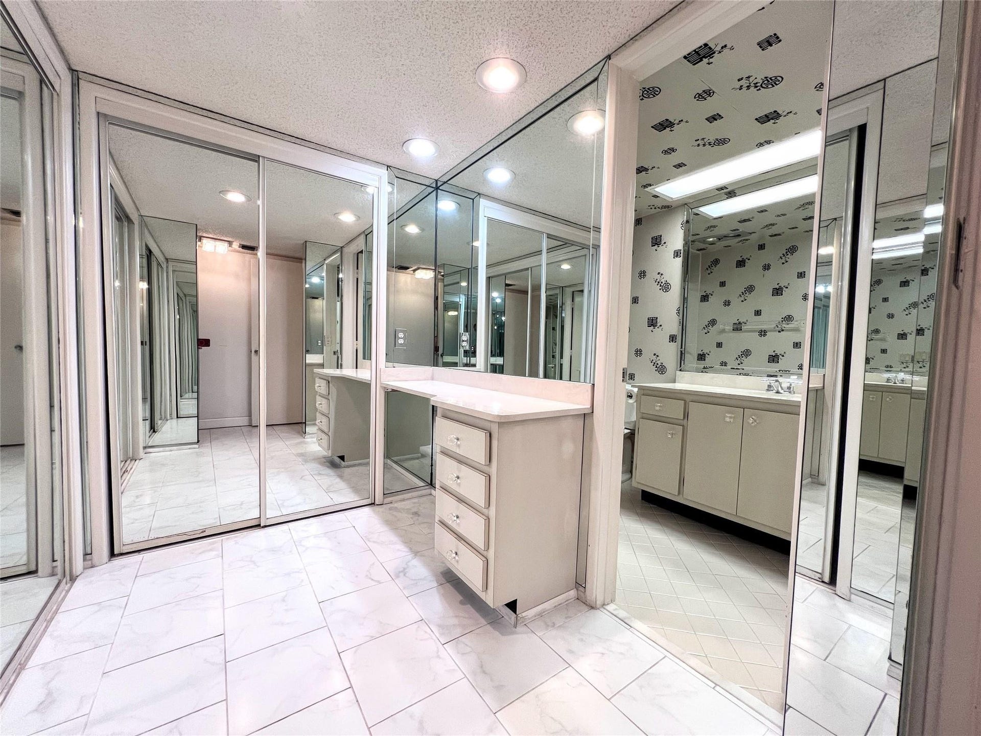 Dressing room...