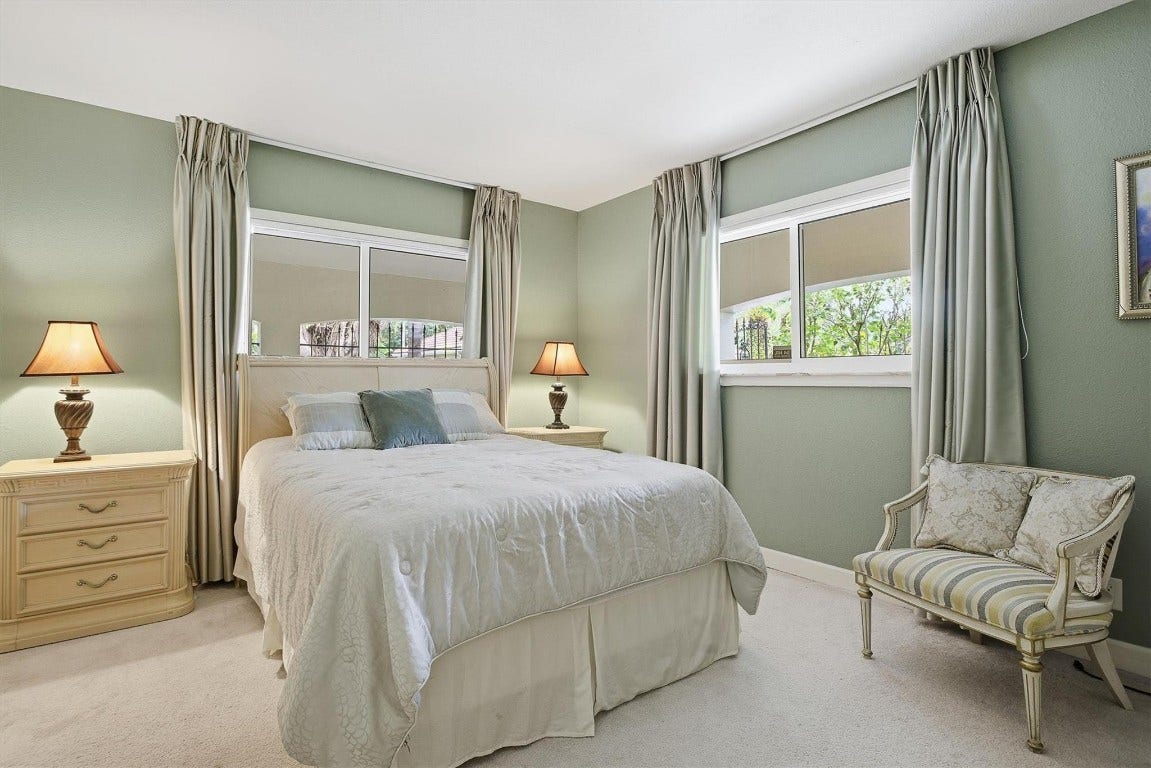 2903 N Palm Aire Drive, Pompano Beach, FL 33069 2903 N Palm Aire Drive, Pompano Beach, FL 33069