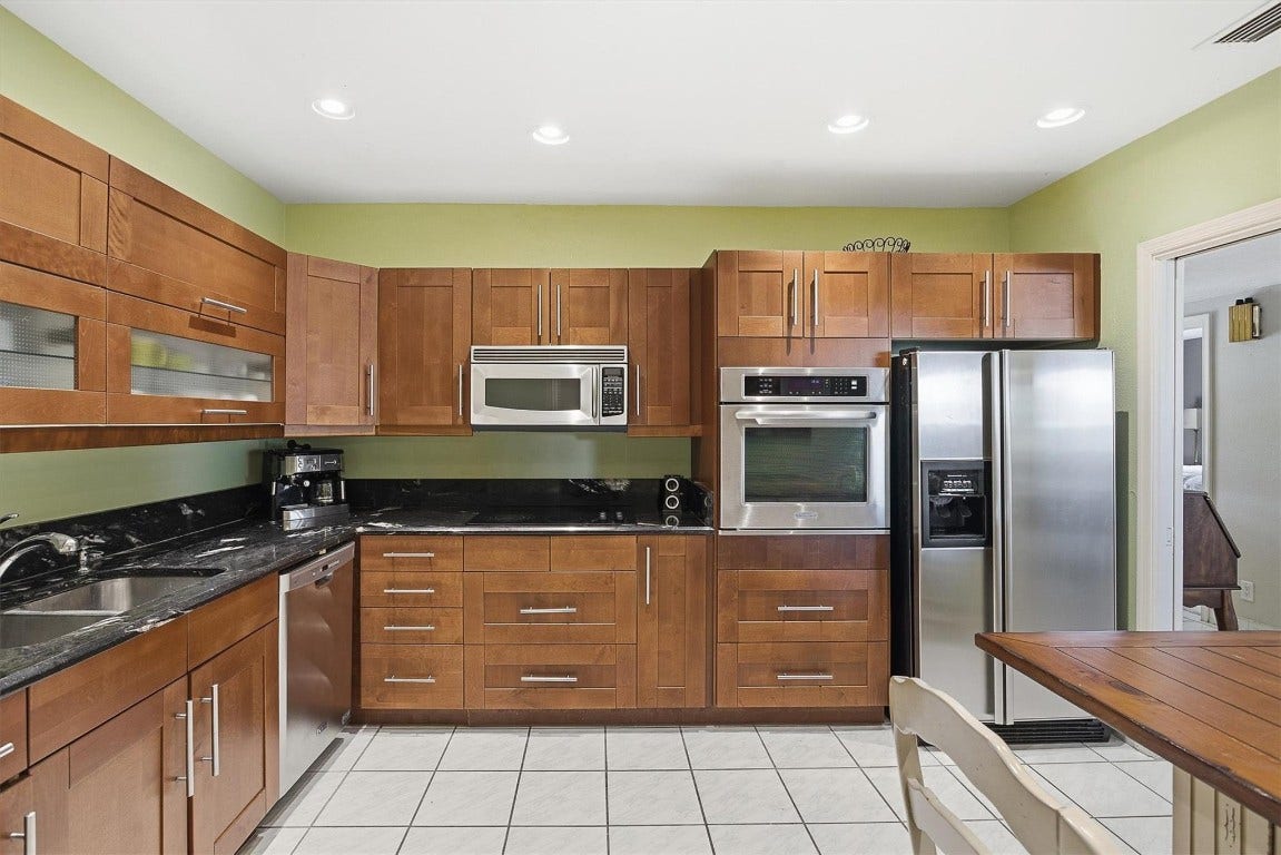 2903 N Palm Aire Drive, Pompano Beach, FL 33069 2903 N Palm Aire Drive, Pompano Beach, FL 33069