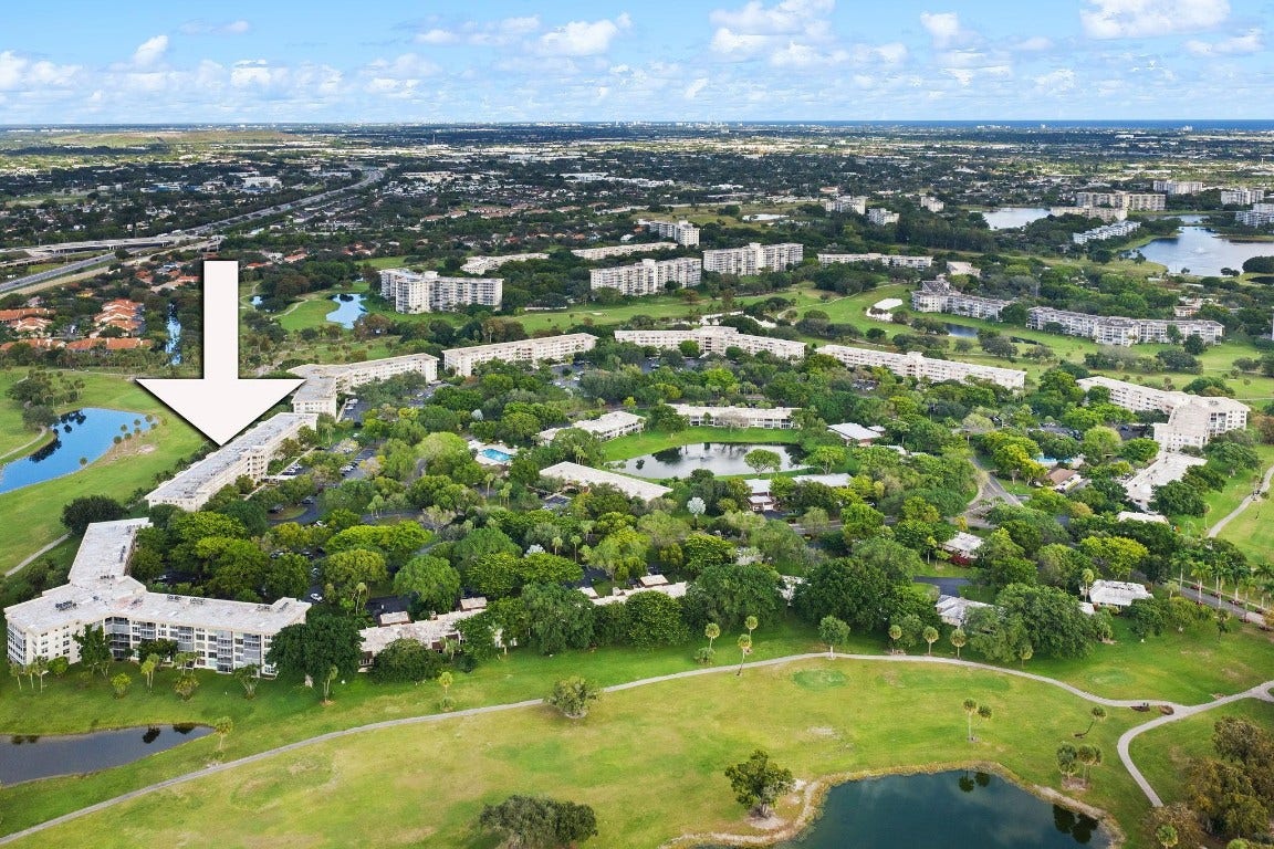 3970 Oaks Clubhouse Drive, #203, Pompano Beach, FL 33069 3970 Oaks Clubhouse Drive, #203, Pompano Beach, FL 33069
