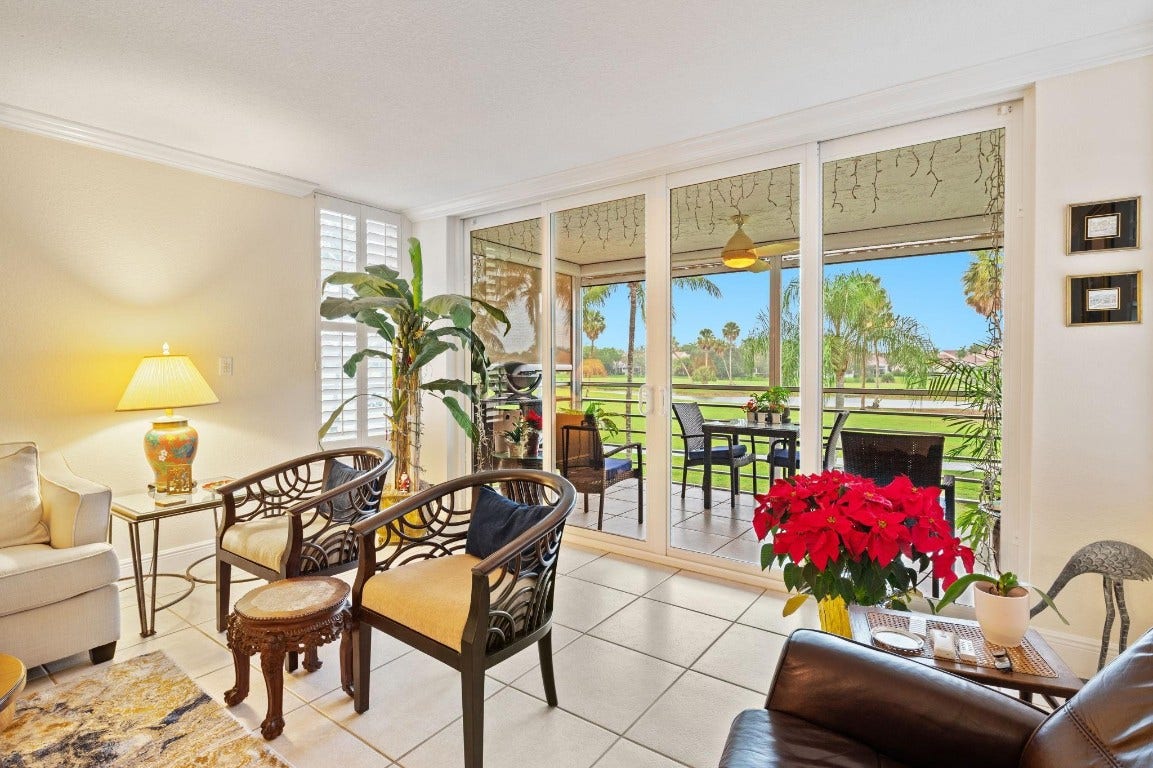 3970 Oaks Clubhouse Drive, #203, Pompano Beach, FL 33069 3970 Oaks Clubhouse Drive, #203, Pompano Beach, FL 33069