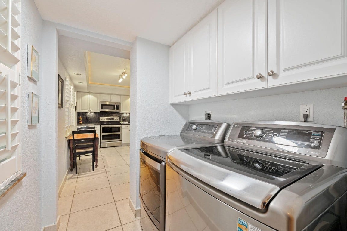 3970 Oaks Clubhouse Drive, #203, Pompano Beach, FL 33069 3970 Oaks Clubhouse Drive, #203, Pompano Beach, FL 33069