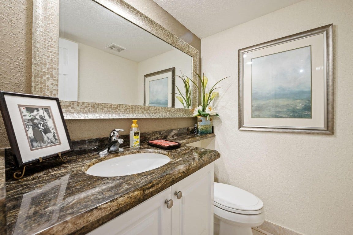 3970 Oaks Clubhouse Drive, #203, Pompano Beach, FL 33069 3970 Oaks Clubhouse Drive, #203, Pompano Beach, FL 33069