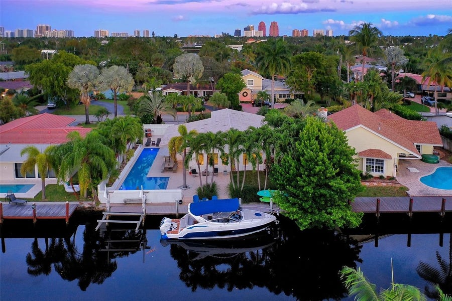 Property photo for 2409 NE 19th Avenue, Wilton Manors, FL