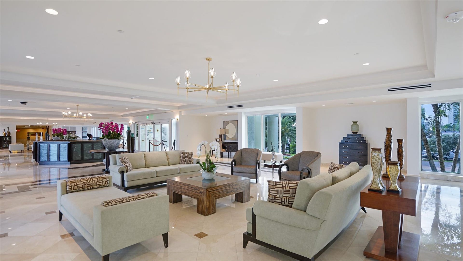 3410 Galt Ocean Drive, #802 N, Fort Lauderdale, FL 33308 Southpoint has one of the prettiest lobbies on the beach.