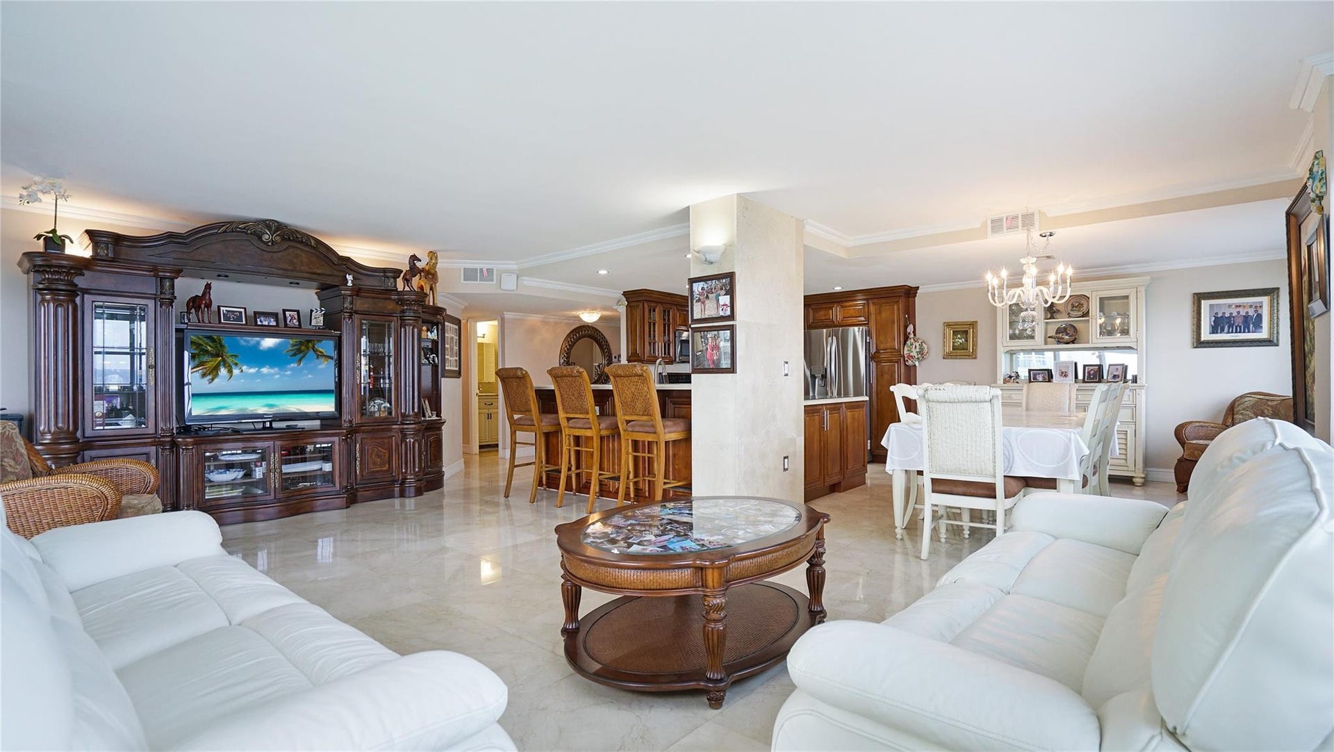 3410 Galt Ocean Drive, #802 N, Fort Lauderdale, FL 33308 Open concept living at its best.