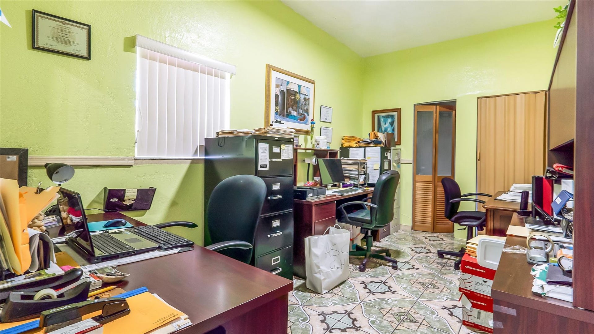 117 SW 1st Avenue, Hallandale Beach, FL 33009 Photo 27