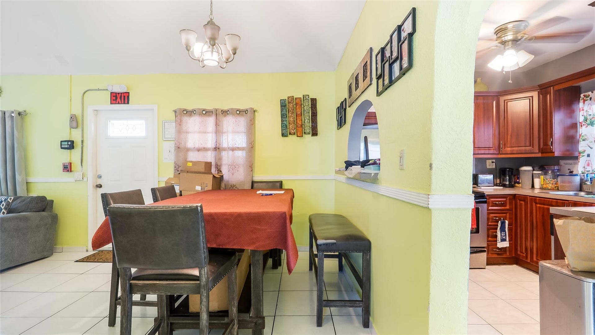 117 SW 1st Avenue, Hallandale Beach, FL 33009 Photo 31