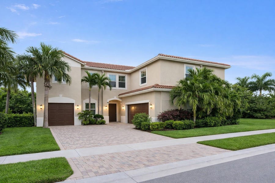 Property photo for 1381 Beacon Circle, Wellington, FL