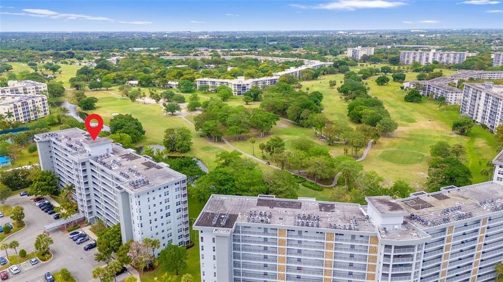 4015 W Palm Aire Drive, #304, Pompano Beach, FL 33069