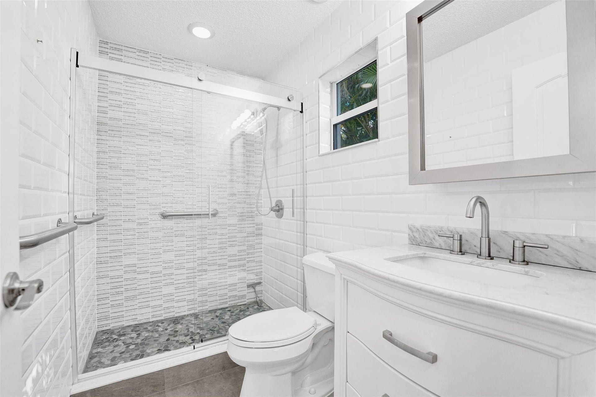 4731 NE 13 Avenue, Oakland Park, FL 33334 Photo 16