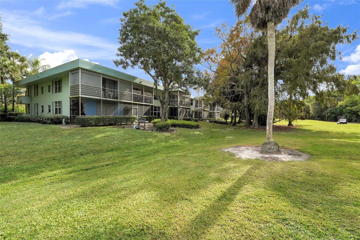 933 Cypress Grove Drive, #102, Pompano Beach, FL 33069 933 Cypress Grove Drive, #102, Pompano Beach, FL 33069