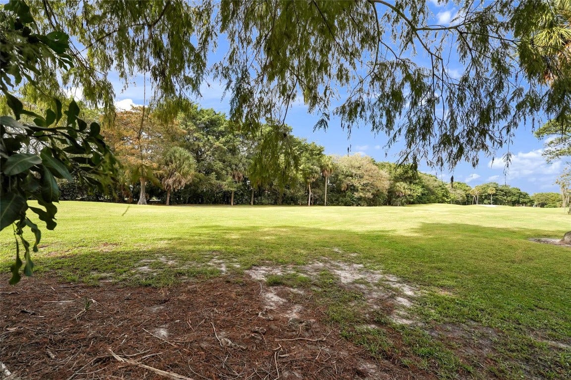 933 Cypress Grove Drive, #102, Pompano Beach, FL 33069 933 Cypress Grove Drive, #102, Pompano Beach, FL 33069