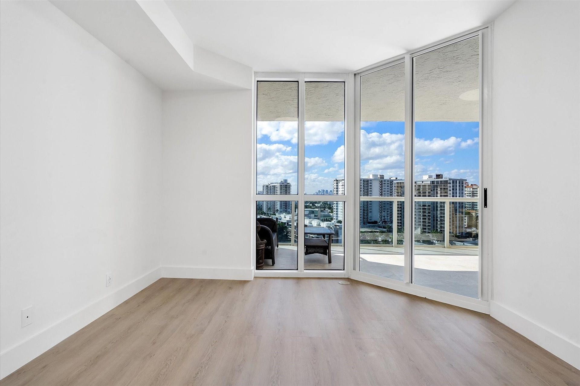 3100 N Ocean Boulevard, #1206, Fort Lauderdale, FL 33308