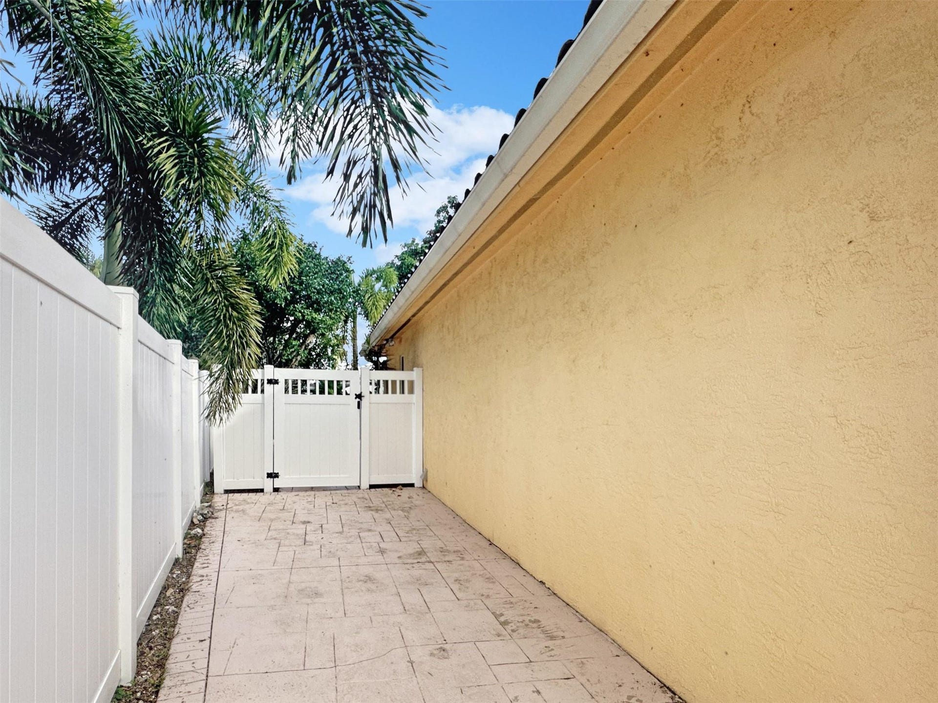 2936 NW 9th Terrace, Wilton Manors, FL 33311 Photo 64